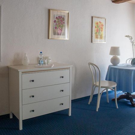 Hotel Zum Alten Schweizer Twann Eksteriør billede